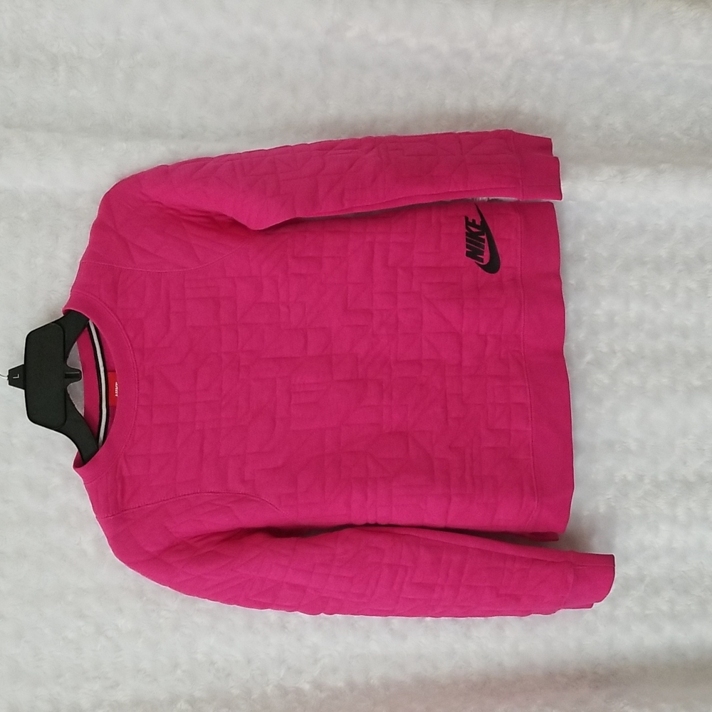 Nike Long sleeve Sweatshirt.